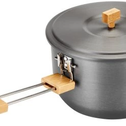 CAMPZ Set de cuisson en aluminium avec poignées en bambou, gris/marron 11 CAMPZ Set de cuisson en aluminium avec poignées en bambou, gris/marron -Cuisine de Camping Soldes campz aluminium cooking set with bamboo handles grey brown 4